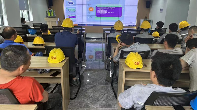 小标题：版权保护的背景与意义